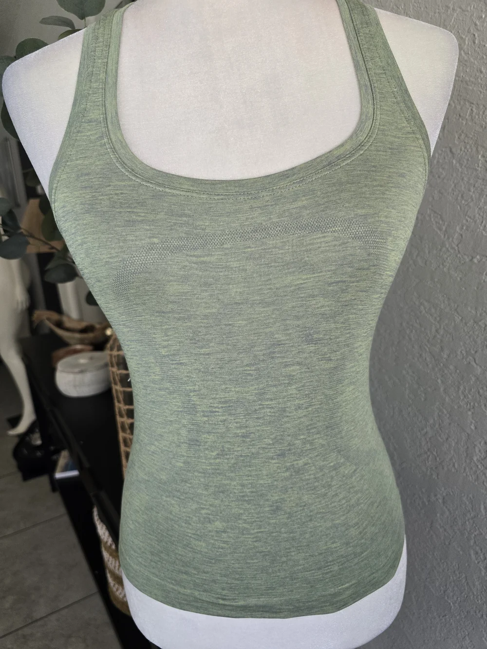 lululemon athletica slim fit